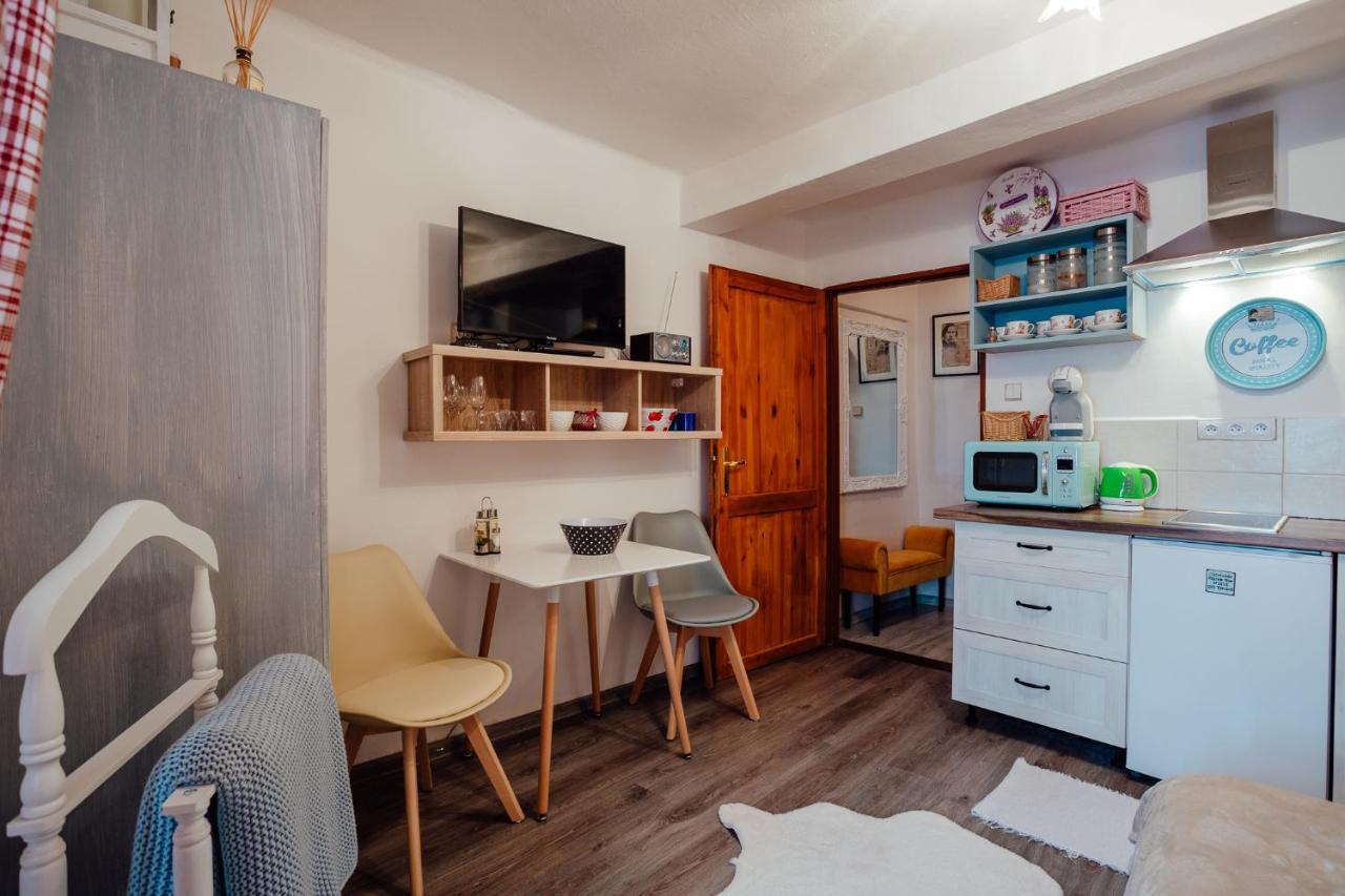 Apartamento Strieborny Dvor Banská Štiavnica Exterior foto